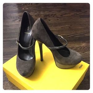 Fendi suede & crocodile platform pumps